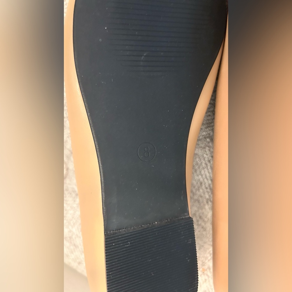 Arromic Black and Nude Flats - Women’s 8. BNNU - Picture 7 of 7